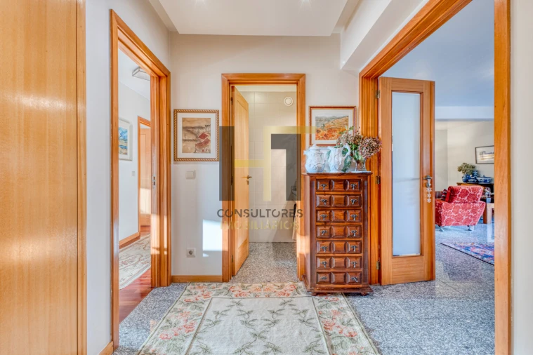 Apartamento T3 para Venda em Moreira Foto 19