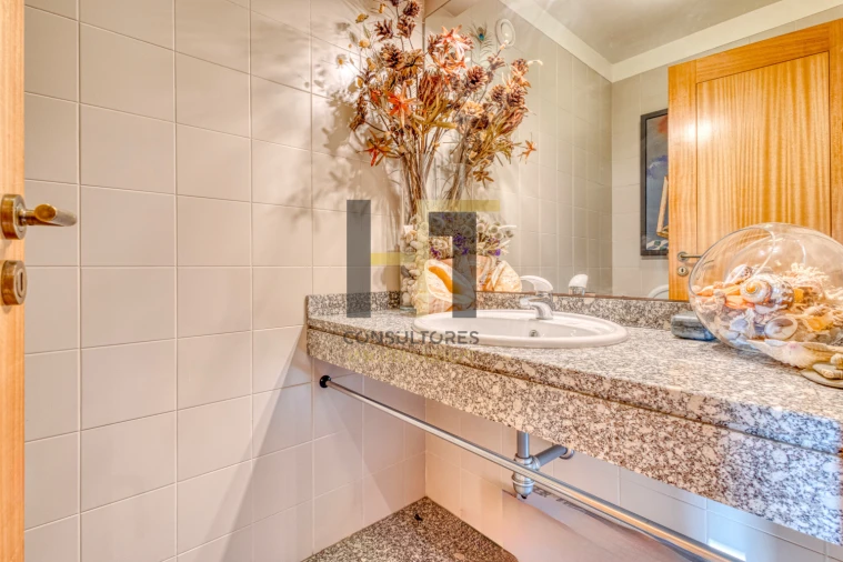 Apartamento T3 para Venda em Moreira Foto 16