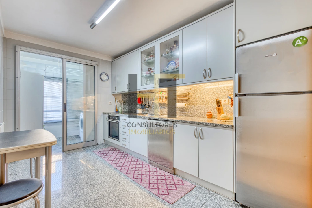 Apartamento T3 para Venda em Moreira Foto 8