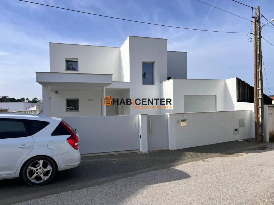 Moradia T4 para Venda em São Martinho do Porto Foto 6