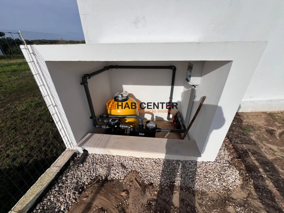 Moradia T4 para Venda em São Martinho do Porto Foto 37