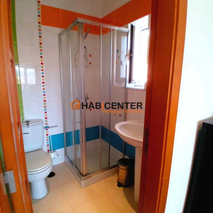 Apartamento T4 para Venda em Nazare Foto 24