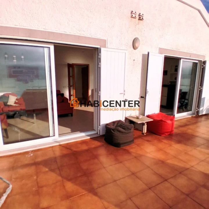 Apartamento T4 para Venda em Nazare Foto 4