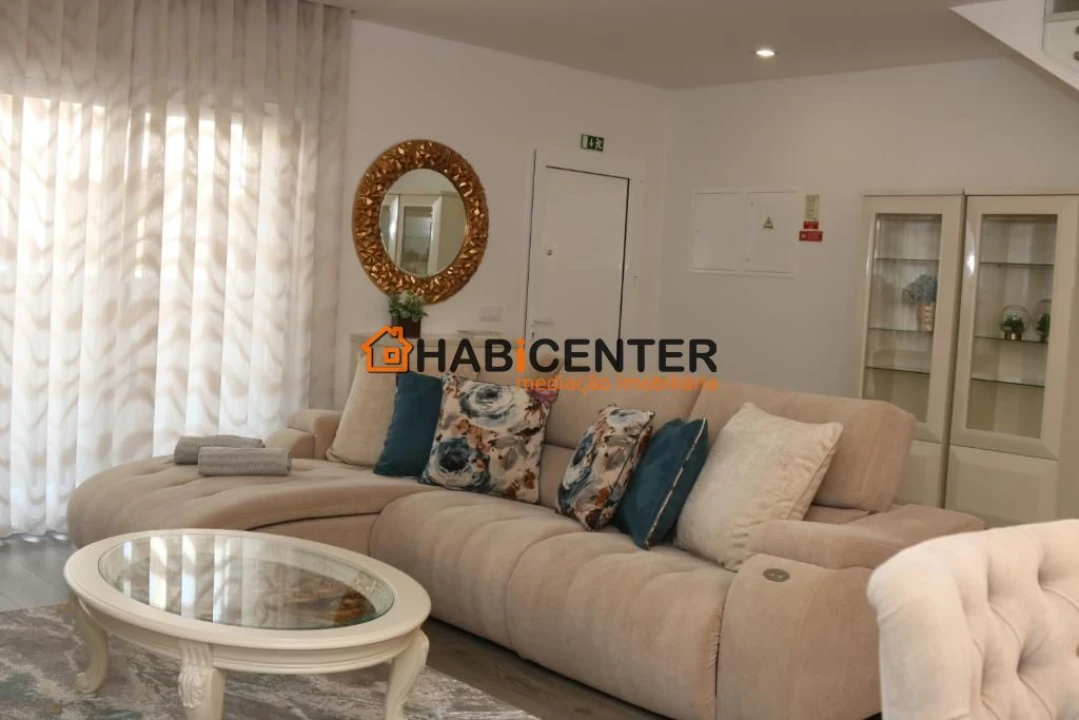 Moradia T3 para Venda em Nazare Foto 7