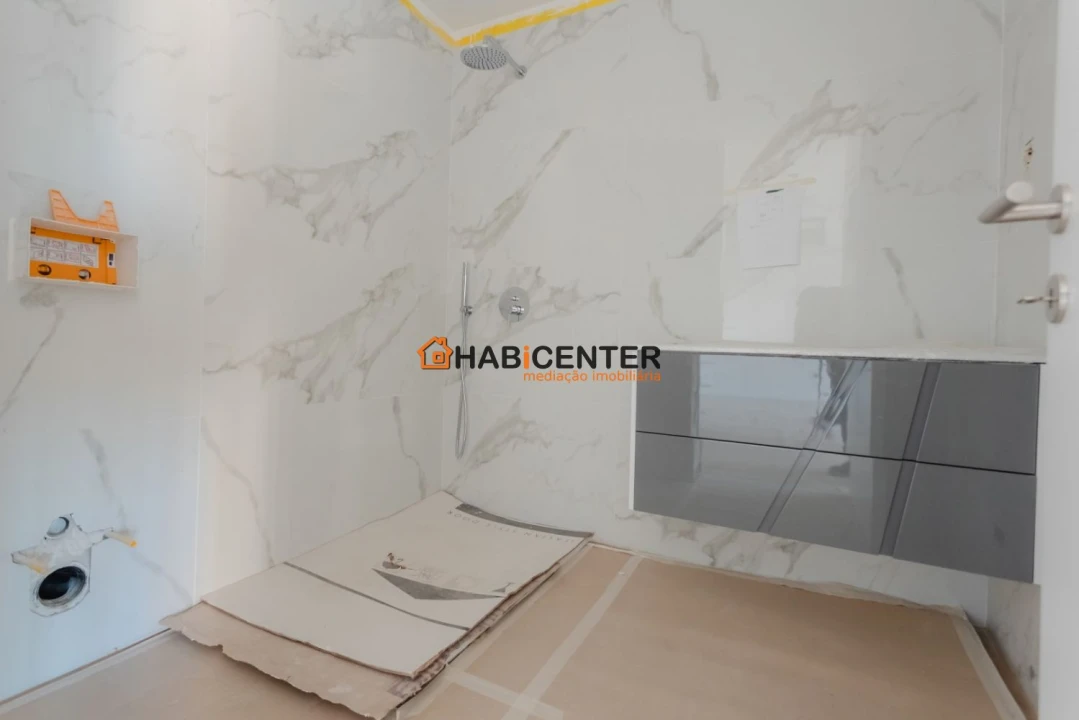 Apartamento T0 para Venda em Pataias e Martingança Foto 14