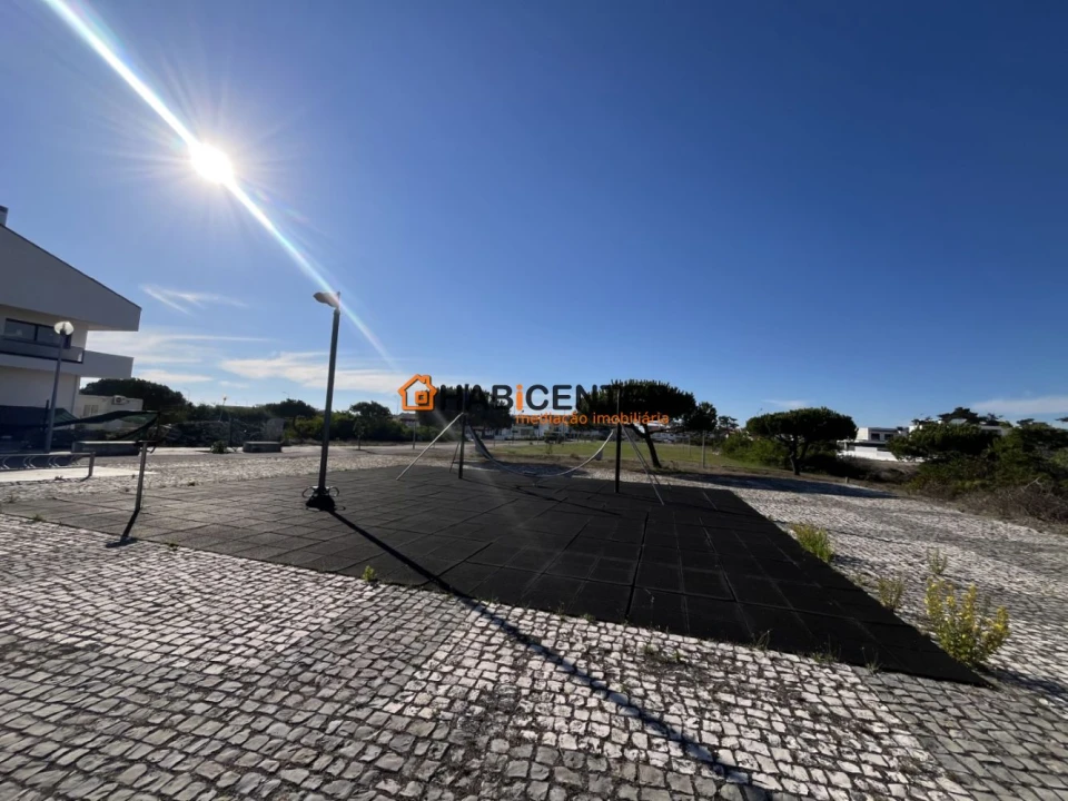 Apartamento T0 para Venda em Pataias e Martingança Foto 6