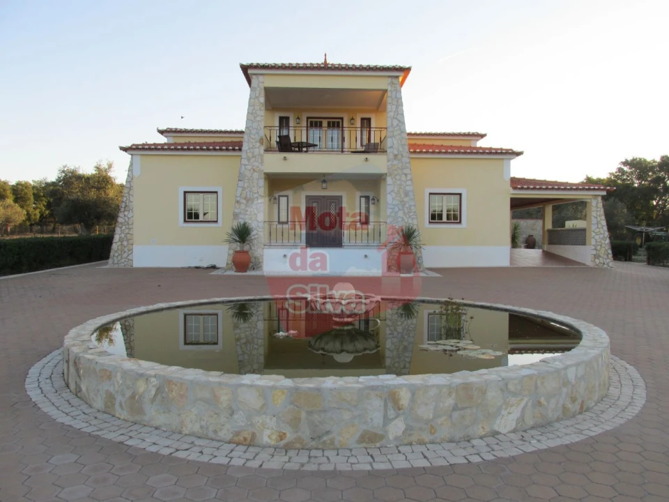 Quinta T4 para Venda em Cabeço de Vide Foto 3