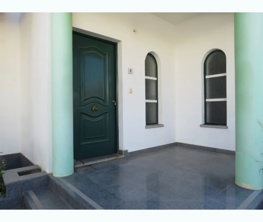 Moradia T2 para Venda em Assunção, Ajuda, Salvador e Santo Ildefonso Foto 10