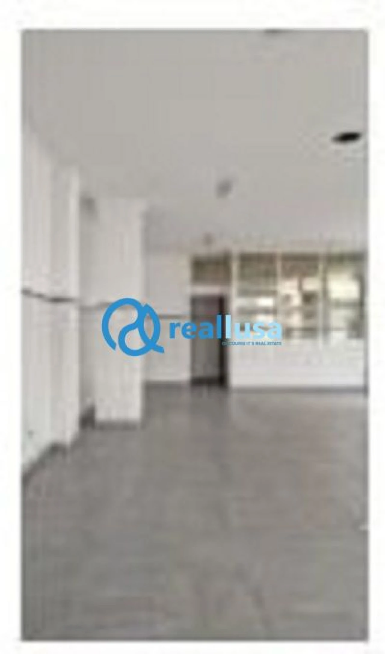 Loja para Venda em Mafamude e Vilar do Paraíso Foto 8