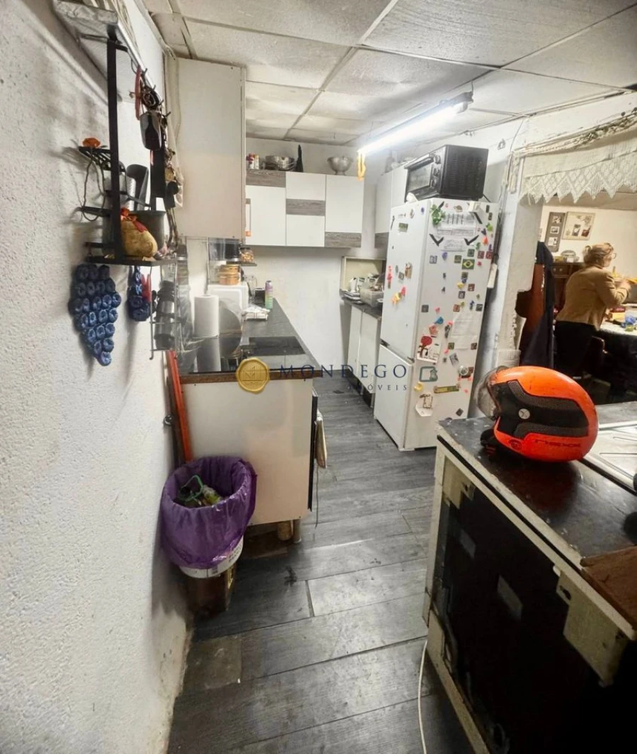 Moradia T2 para Venda em Trouxemil e Torre de Vilela Foto 6