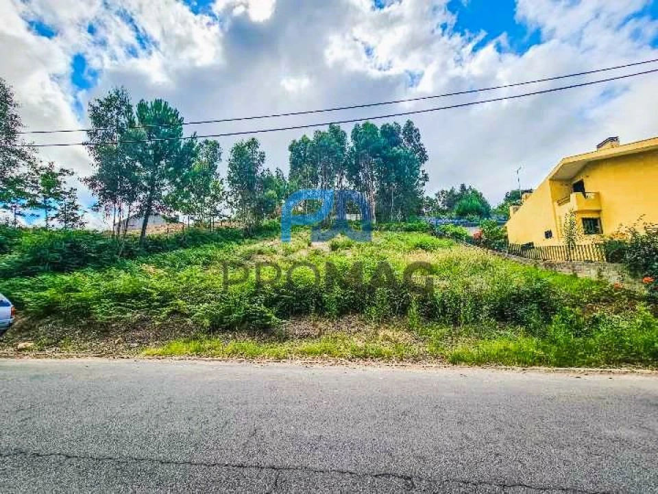 Terreno para Venda em Pedroso e Seixezelo Foto 1