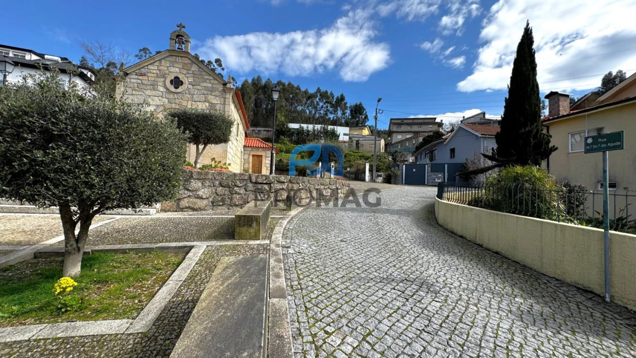 Terreno para Venda em Rebordosa Foto 11