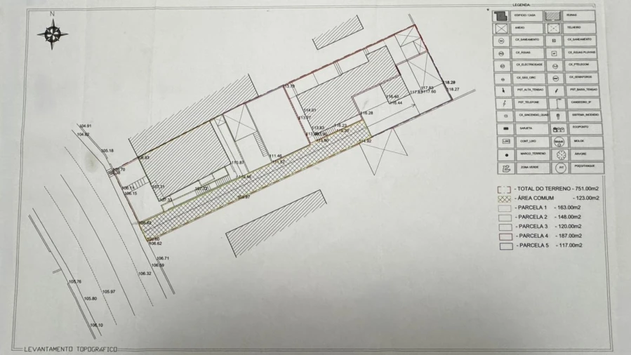 Moradia T9 para Venda em Gondomar (São Cosme), Valbom e Jovim Foto 56