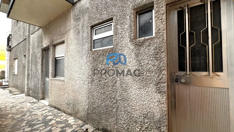 Moradia T9 para Venda em Gondomar (São Cosme), Valbom e Jovim Foto 11