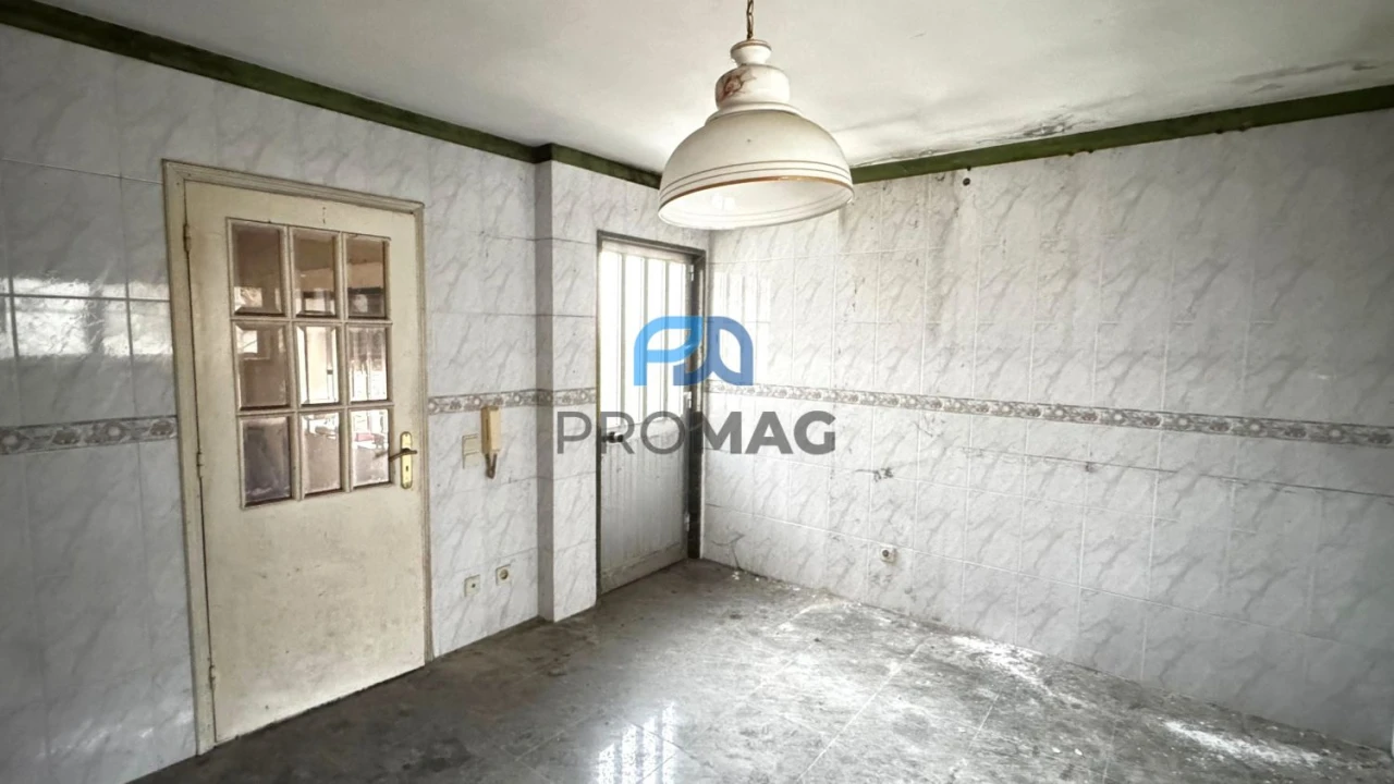 Moradia T9 para Venda em Gondomar (São Cosme), Valbom e Jovim Foto 38