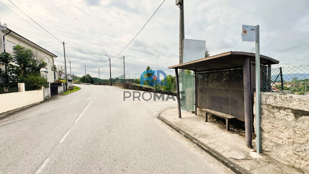 Terreno para Venda em Rebordosa Foto 6