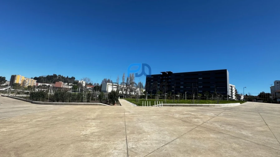 Moradia T4 para Venda em Gondomar (São Cosme), Valbom e Jovim Foto 33