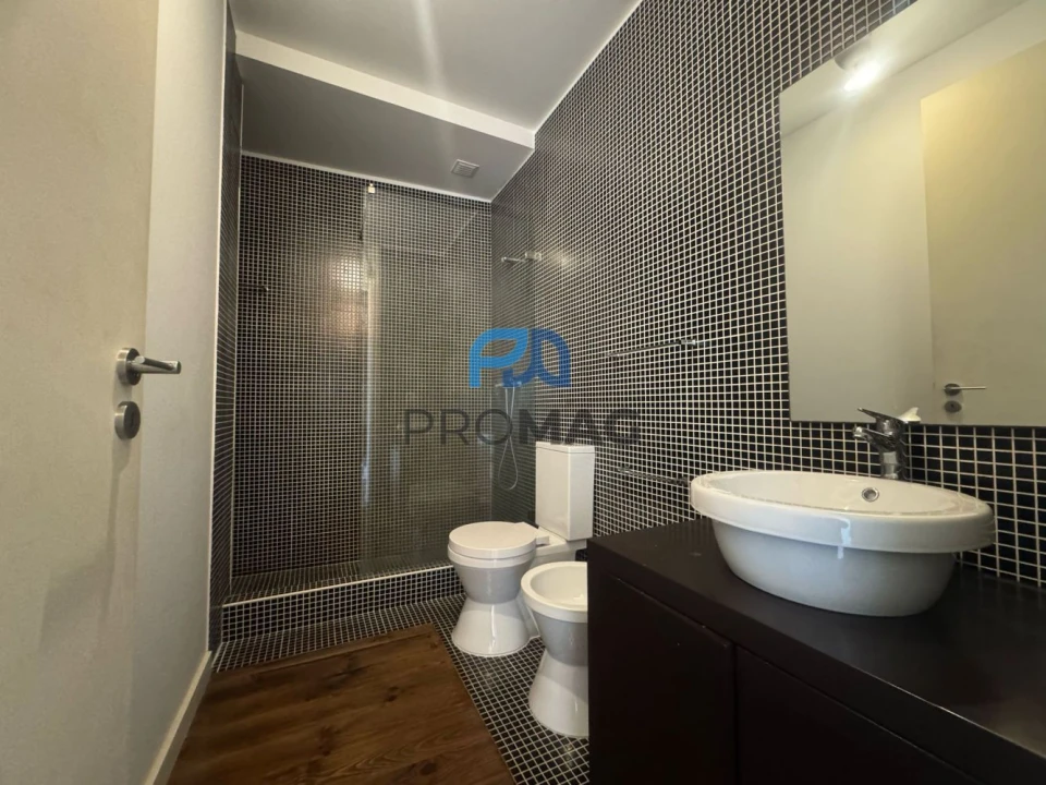 Loja para Venda em Cedofeita, Santo Ildefonso, Sé, Miragaia, São Nicolau e Vitória Foto 30