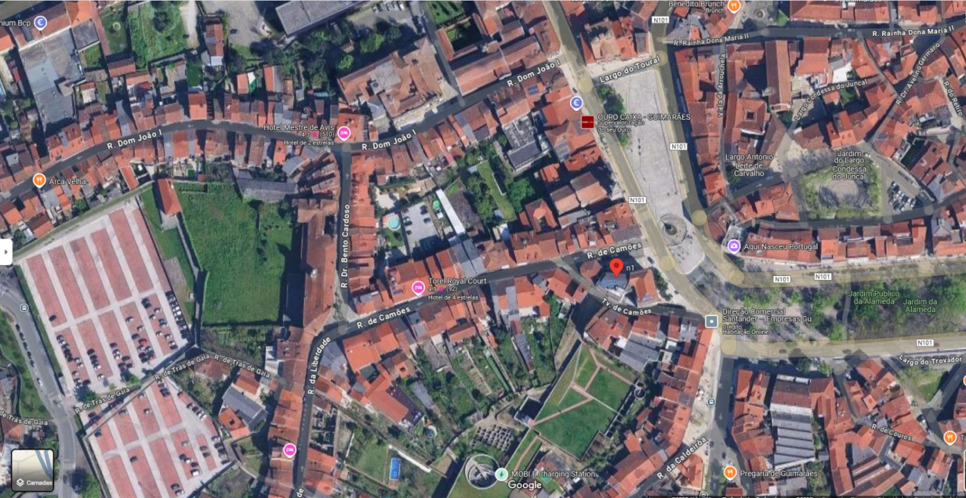 Loja para Arrendamento em Oliveira, São Paio e São Sebastião Foto 11