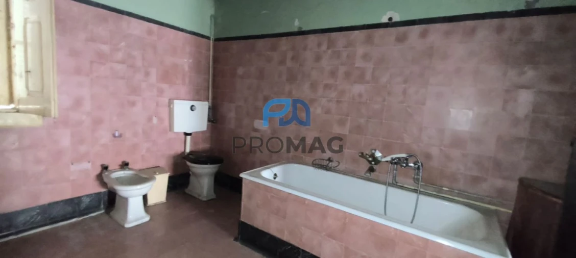 Moradia T6 para Venda em Resende Foto 44