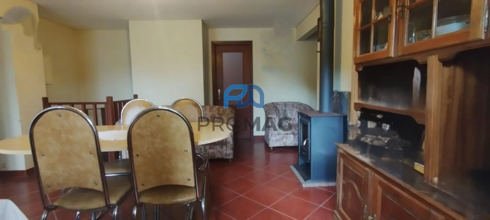 Moradia T2 para Venda em São Cipriano Foto 12