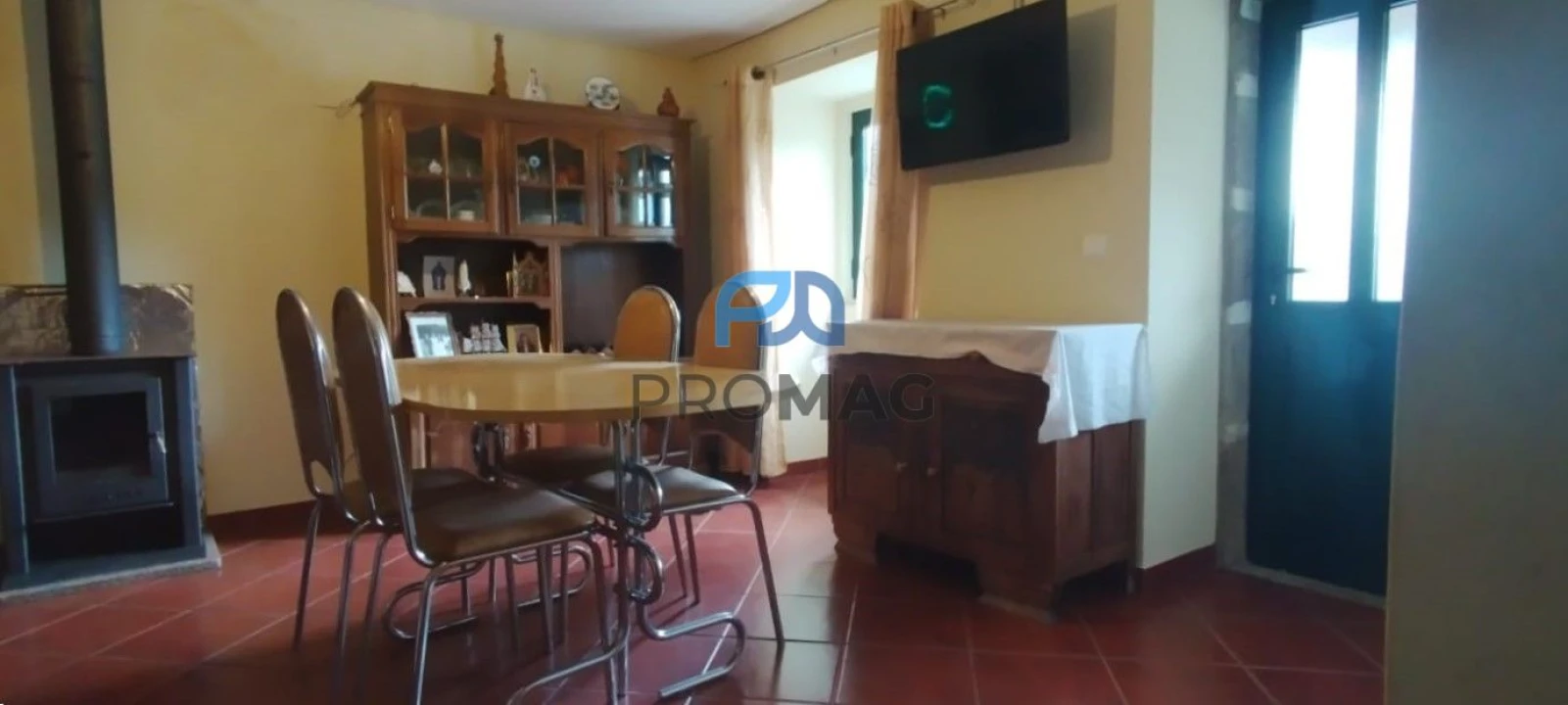 Moradia T2 para Venda em São Cipriano Foto 16