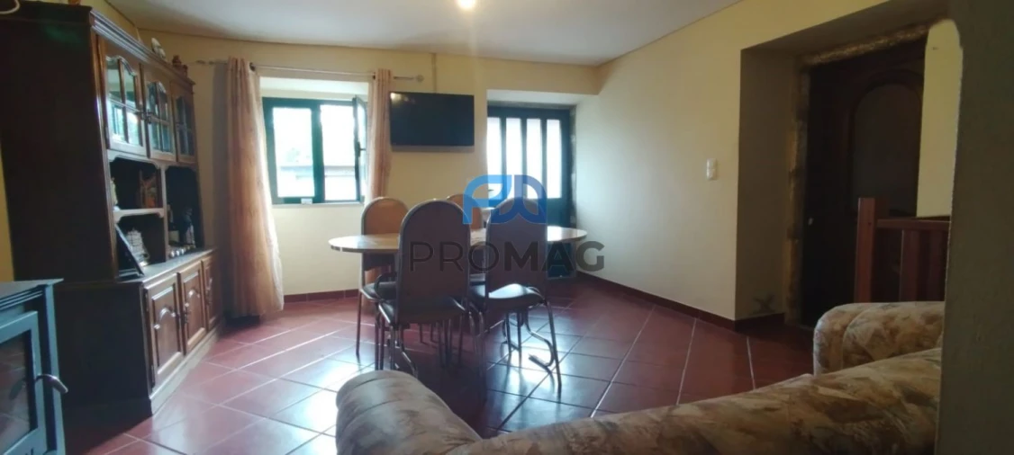 Moradia T2 para Venda em São Cipriano Foto 13