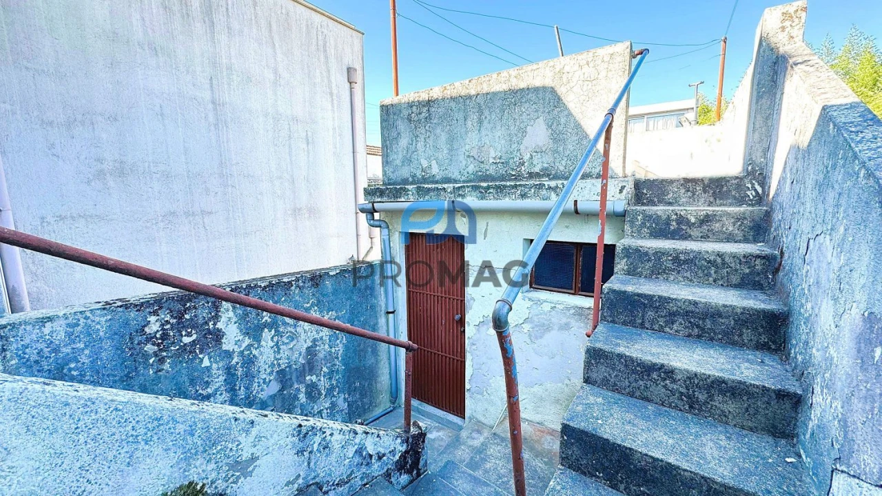 Moradia T2 para Venda em Baguim do Monte (Rio Tinto) Foto 30