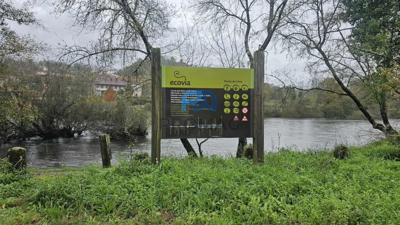 Moradia T2 para Venda em Gandra Foto 41