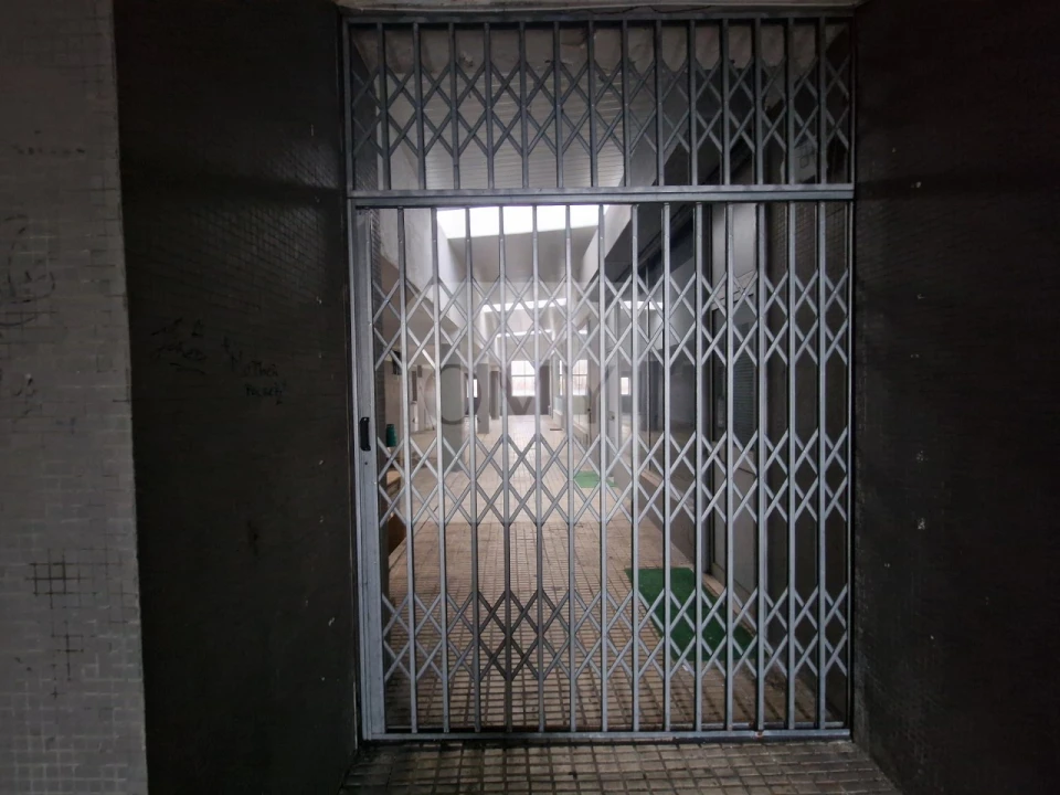 Loja para Arrendamento em Nossa Senhora da Conceição, São Pedro e São Dinis Foto 9