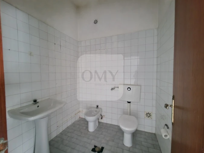 Loja para Arrendamento em Nossa Senhora da Conceição, São Pedro e São Dinis Foto 5