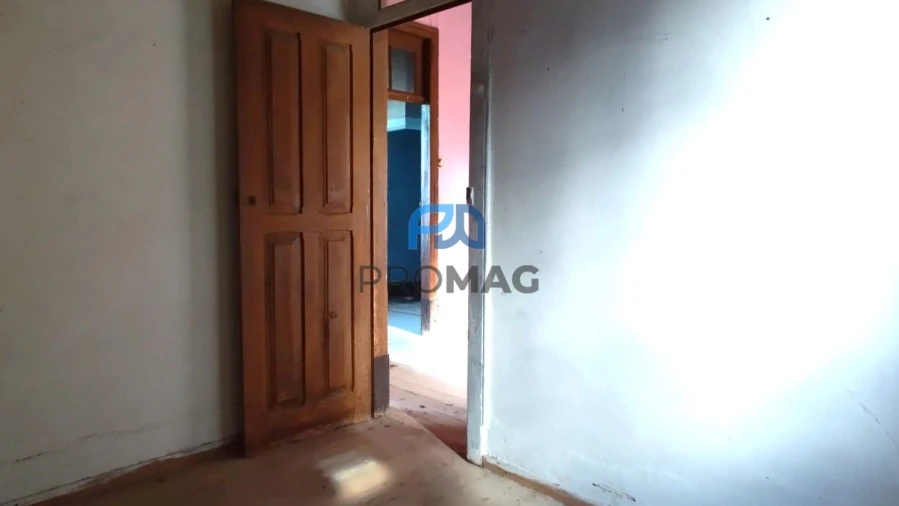 Moradia T3 para Venda em São Martinho de Mouros Foto 11