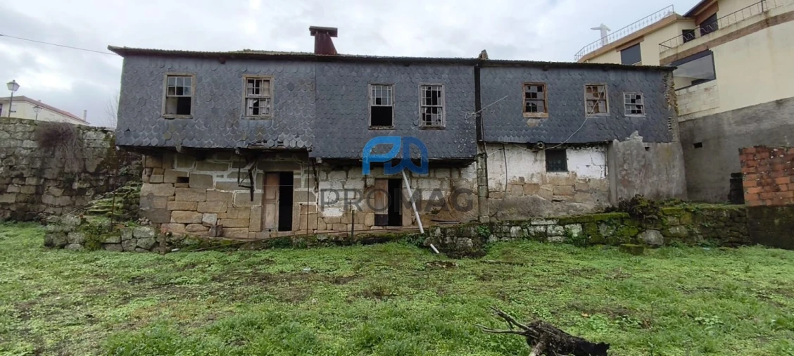 Moradia T3 para Venda em São Martinho de Mouros Foto 17