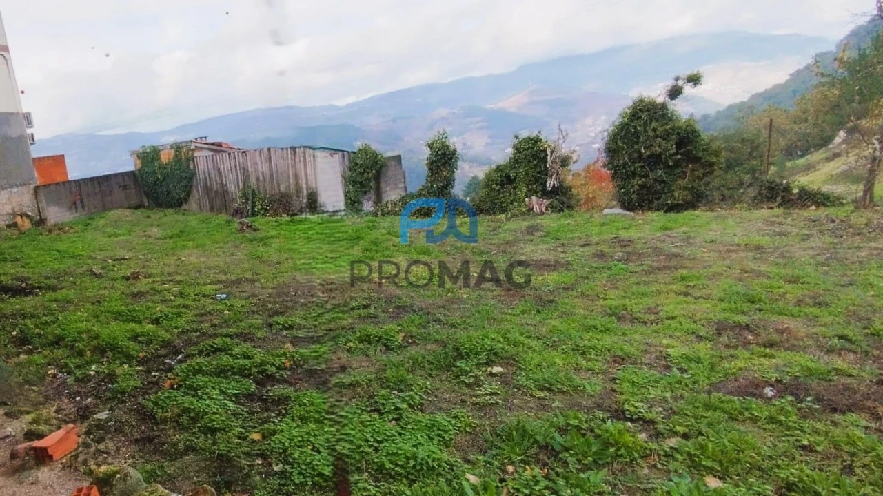 Moradia T3 para Venda em São Martinho de Mouros Foto 21