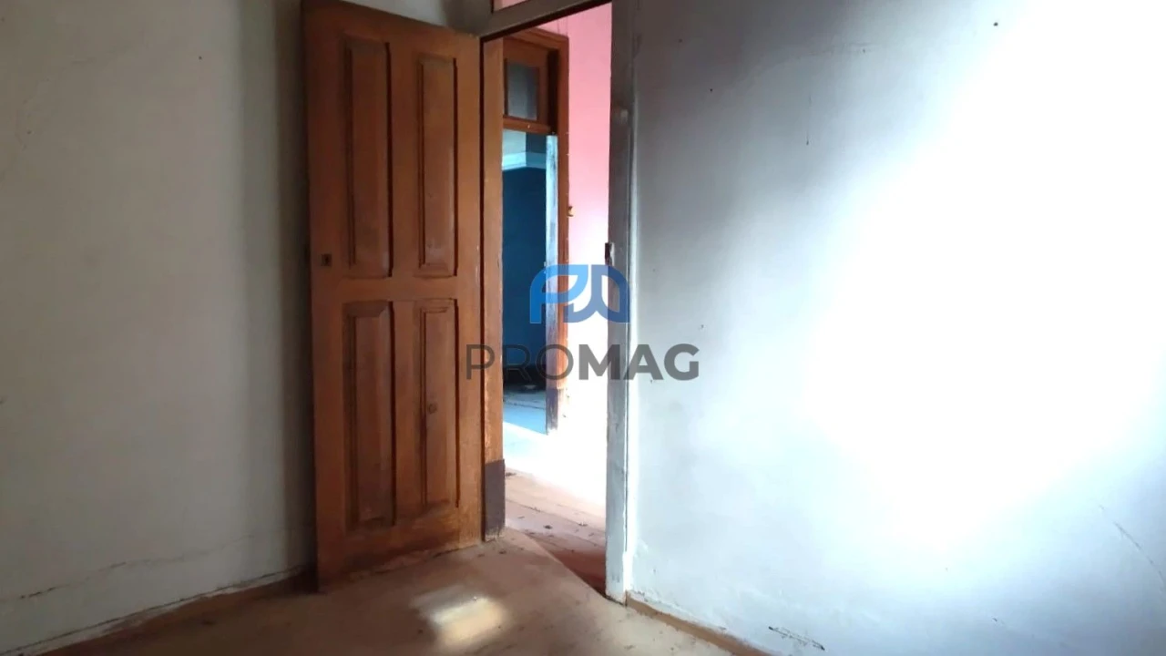 Moradia T3 para Venda em São Martinho de Mouros Foto 11