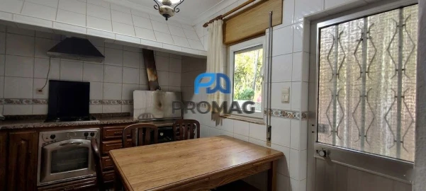 Moradia T4 para Venda em Anreade e São Romão de Aregos