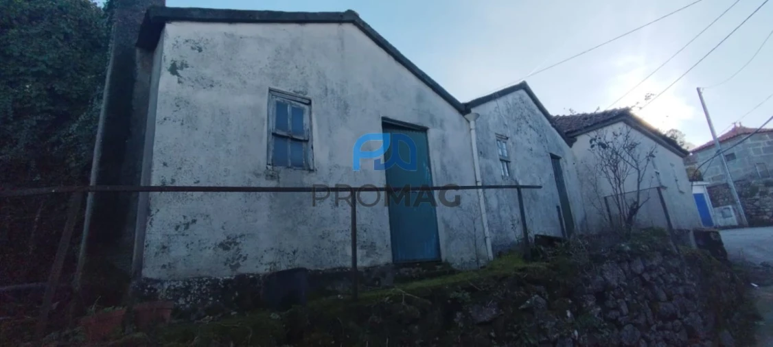 Moradia T2 para Venda em São João de Fontoura Foto 11