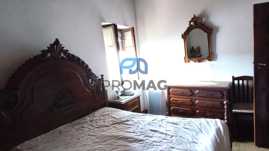 Moradia T4 para Venda em Resende Foto 14