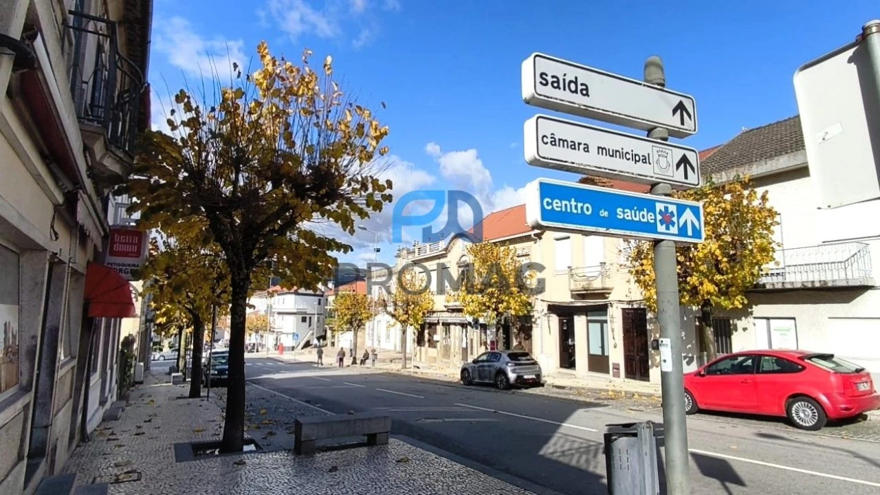 Moradia T4 para Venda em Resende Foto 5