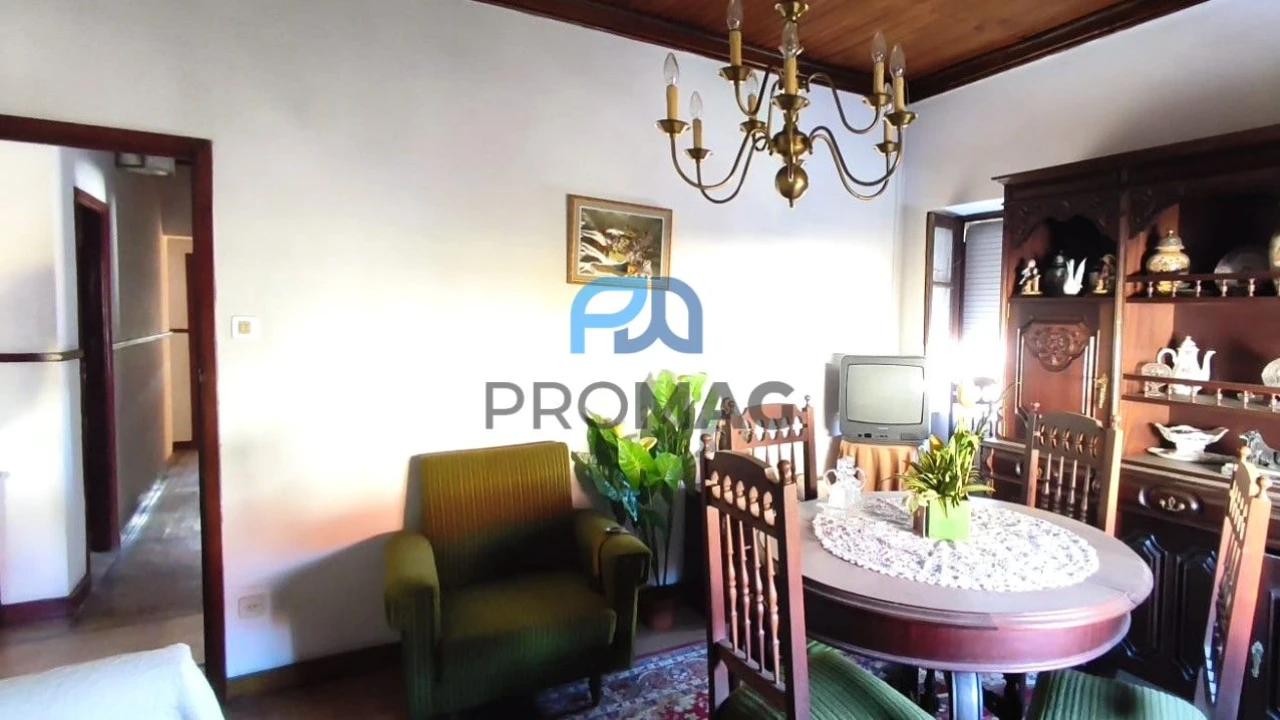 Moradia T4 para Venda em Resende Foto 13