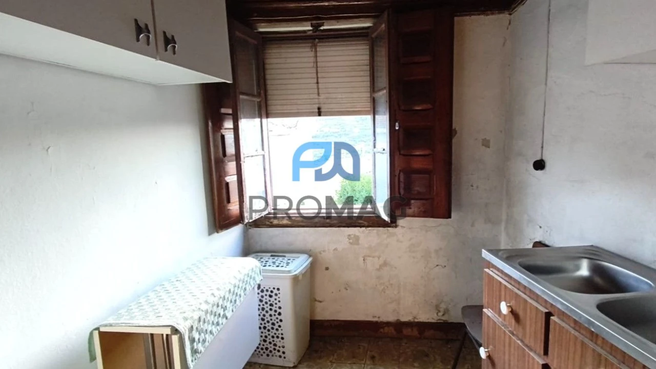 Moradia T4 para Venda em Resende Foto 19