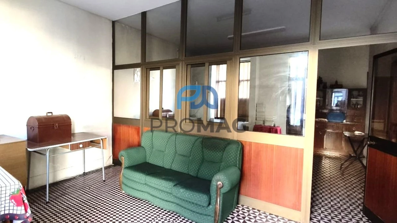 Moradia T4 para Venda em Resende Foto 32