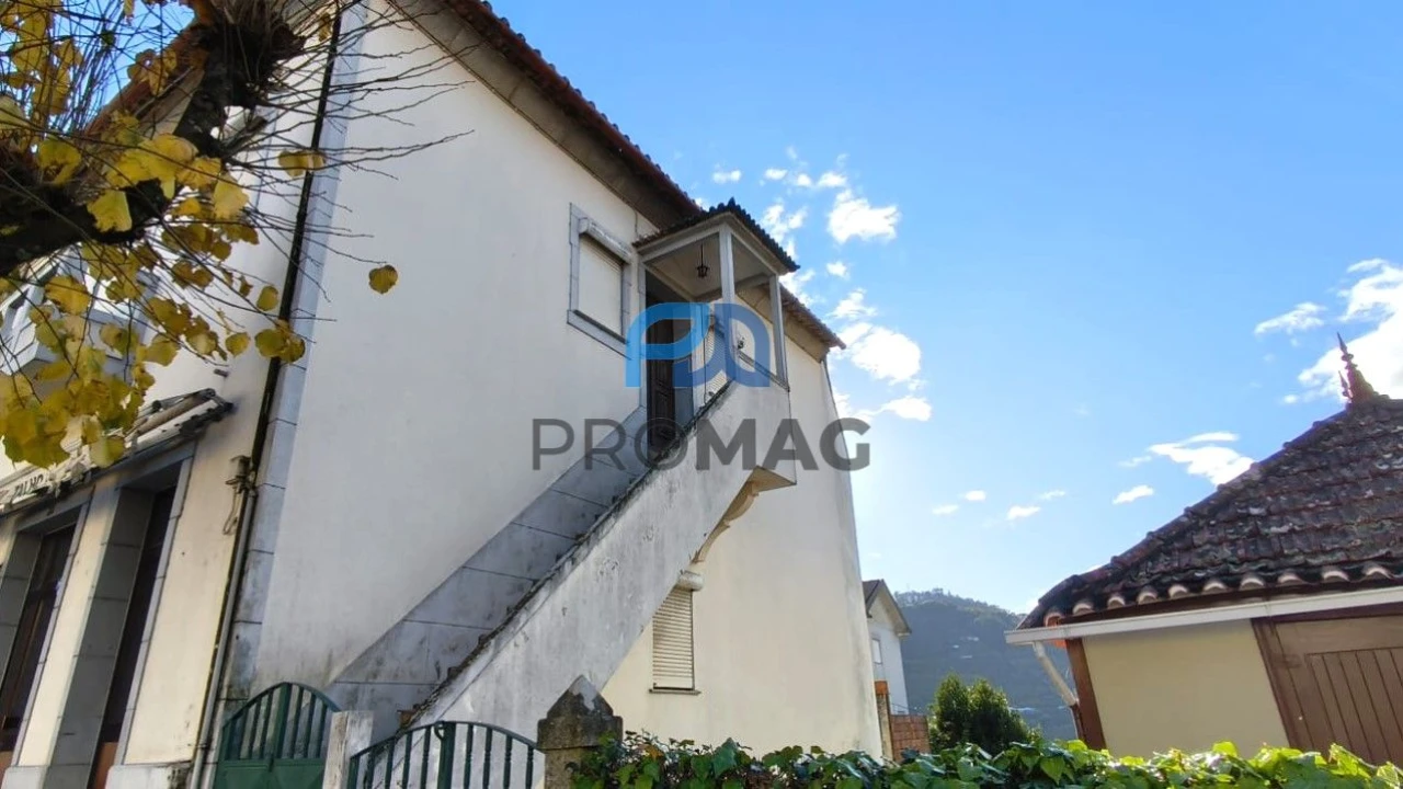 Moradia T4 para Venda em Resende Foto 7