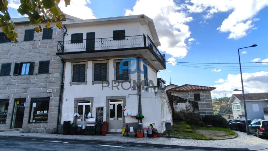 Moradia T3 para Venda em Resende Foto 5