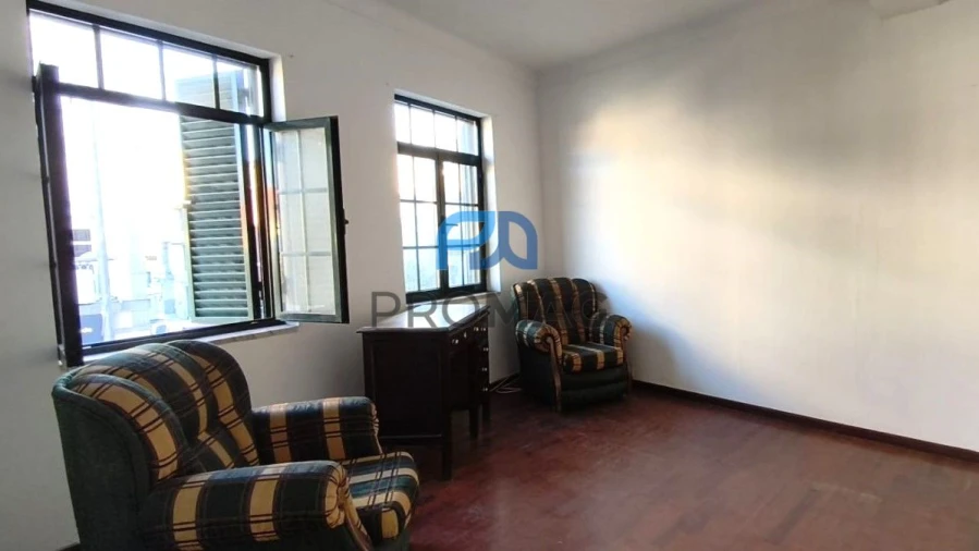 Moradia T3 para Venda em Resende Foto 14