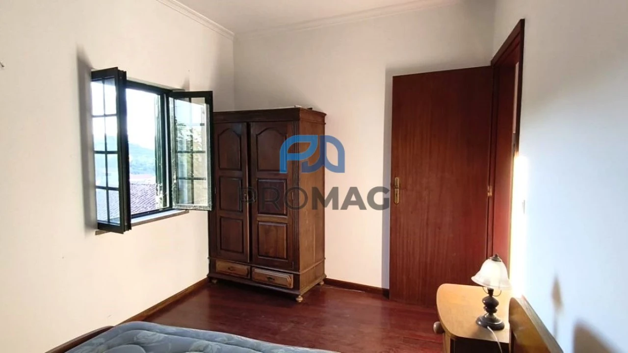 Moradia T3 para Venda em Resende Foto 28