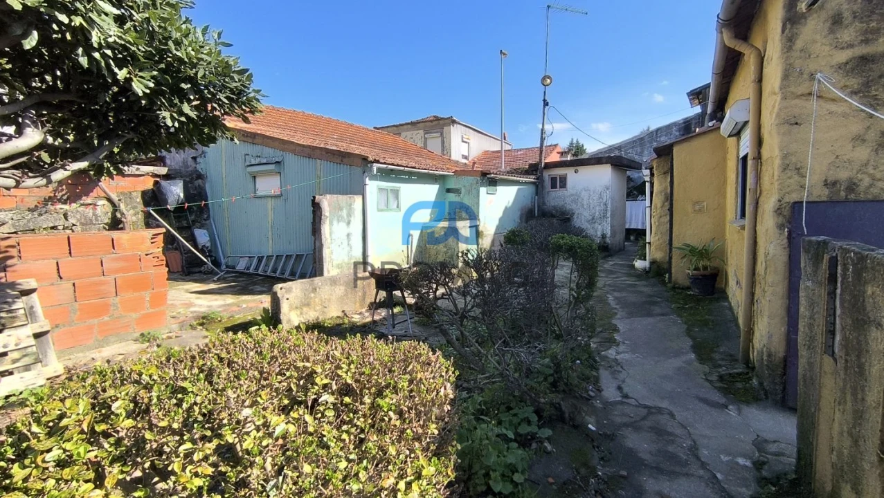 Moradia T6 para Venda em Ramalde Foto 10