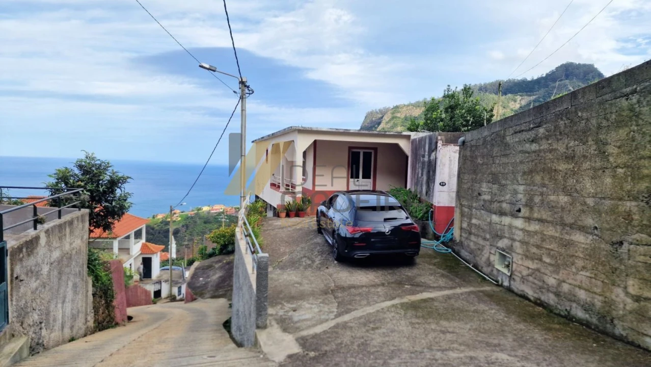 Moradia T2 para Venda em Faial Foto 19