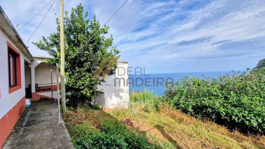 Moradia T2 para Venda em Faial Foto 21