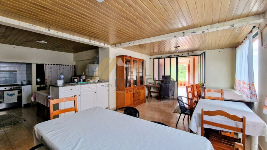 Moradia T2 para Venda em Faial Foto 16